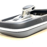 RENAULT ARKANA R.S. HYBYRDA TUNEL CENTRAL KNOB