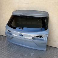 boot doors complete TOYOTA COROLLA CROSS 2025 ROK below KAMERE