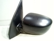 Hyundai i10 and mirror left manually