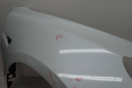 TESLA III 3 17-23 blatník pravý přední předek