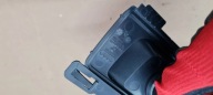 Q5 80A spoiler KRATKI TUNELU adapter 12V 80A863324