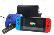 KONSOLA NINTENDO SWITCH HAC-001 + PAD DO TV + ETUI - 32GB