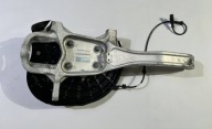 swing of the pivot wheels front front right Maserati Ghibli M157 2013