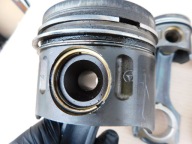 piston with connecting rod running board Mercedes Sprinter 906 2.2 CDI OM646 03x85