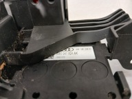 AUDI Q5 80A elosztó PRADU 80A941823A