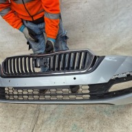 SKODA OCTAVIA IV 5E3 19- bumper front front PDC 5E3807221