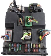 CITROEN PEUGEOT module compartment control unit BSI 9651197680A 9651196980A