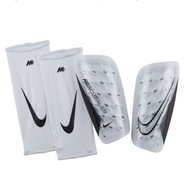 Ochraniacze nagolenniki piłkarskie męskie Nike M