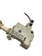 amortizer vratašca rezervoara goriva VW GOLF V 1K6810773