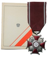 Srebrny Krzyż Zasługi PRL z nadaniem 1987 dla kobiety