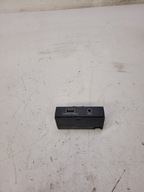 VSTUPNÝ PORT AUX USB AUDI A4 B9 A5 Q5 8W0035726