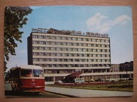 Nowy Sącz Hotel Beskid Stary autobus i inne auta BW Ruch Obieg 1968 r.
