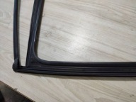 Skoda Scala 2020 rear part side left moulding / gasket windows door tylnych