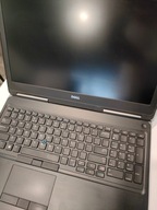 Laptop Dell Precision 7510 2x8GB i7-6920HQ Prasknutý rám Záruka *539