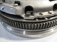 VW 2.0 TDI wheel flywheel clutch 03L141025D