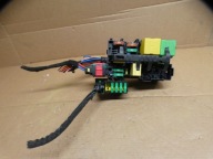 Module fusibles Peugeot 3008 II 9806192580