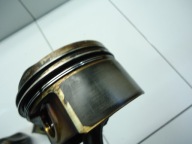 AUDI A4 B7 2.0TFSI 200KM BGB BLOK Piston avec bielle 06DD