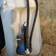 washer fluid tank Renault Clio IV 289107623R