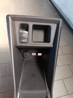bracciolo TUNEL consolle Renault 4 E-TECH come nuovo!