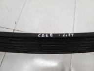 KIA CEED and LIFT central grid of a bumper front front