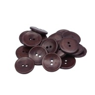 Gomb 23mm kétlyukú 10db barna