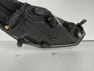 light left REFLEKTOR FORD FIESTA MK8 17