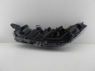 TOYOTA COROLLA CROSS FULL LED 21- light front right