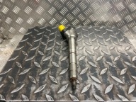 nozzle injector VOLKSWAGEN PASSAT B8 0445110471 / 04L130277AE