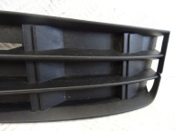 grid of a bumper front front right AUDI A4 B9 8W 8W0807682B