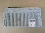 Toyota Yaris III 1.3 petrol module computer control unit of the engine 89661-0DR10