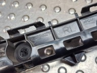 Support Support plaque Pare choc Arrière Gauche TOYOTA COROLLA E12 19- Berline 52576-02210