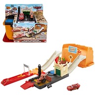 Disney and Pixar Cars Toys, Track Set and Storage with Lightning McQueen To