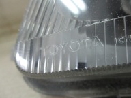 light front left Toyota Yaris and 99-03