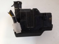 Toyota Corolla Verso 1,8 AR10 compartment przekaznikow (125)
