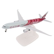 MODEL SAMOLOTU BOEING 777-300 QATAR FIFA