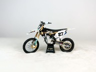 Model motocykla Husqvarna FC 450 Malcolm Stewart č.27 1:12 New Ray