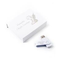 Pendrive Twister 32 GB USB 2.0 + białe pudełko na magnes + Grawer CHRZEST