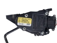 potentiometer accelerator pedal RENAULT TRAFIC II 2.5 DCI 8200289176