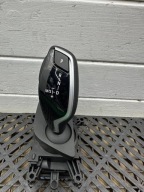 páčka změny převodů BMW 5 G30 G31 945875102