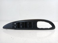 NISSAN PRIMERA P12 PANEL okna levý předek 25401AV640