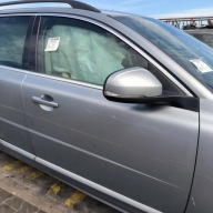 door right front 477 VOLVO V70 III LIFT