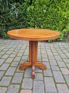 Stylowy okrągły stolik drewniany