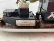 MAZDA PREMACY et PANEL vitre gauche avant CB8166350A