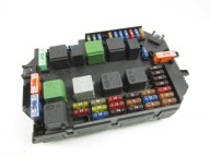compartment of fuses front front Mercedes W221