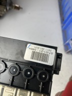modul Sicherungen AKUMULATORA RENAULT MEGANE IV 241148160R