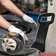 Nástroje na demontáž automobilových pneumatík