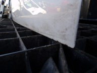 door left rear. VOLKSWAGEN CADDY 3 III (R1)