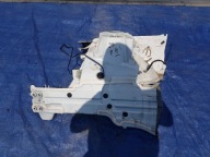 quarter front front right placement quarter Mercedes E W213