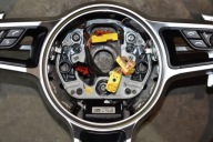 volant + avec la direction PORSCHE MACAN