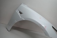 TESLA III 3 17-23 blatník pravý přední předek
